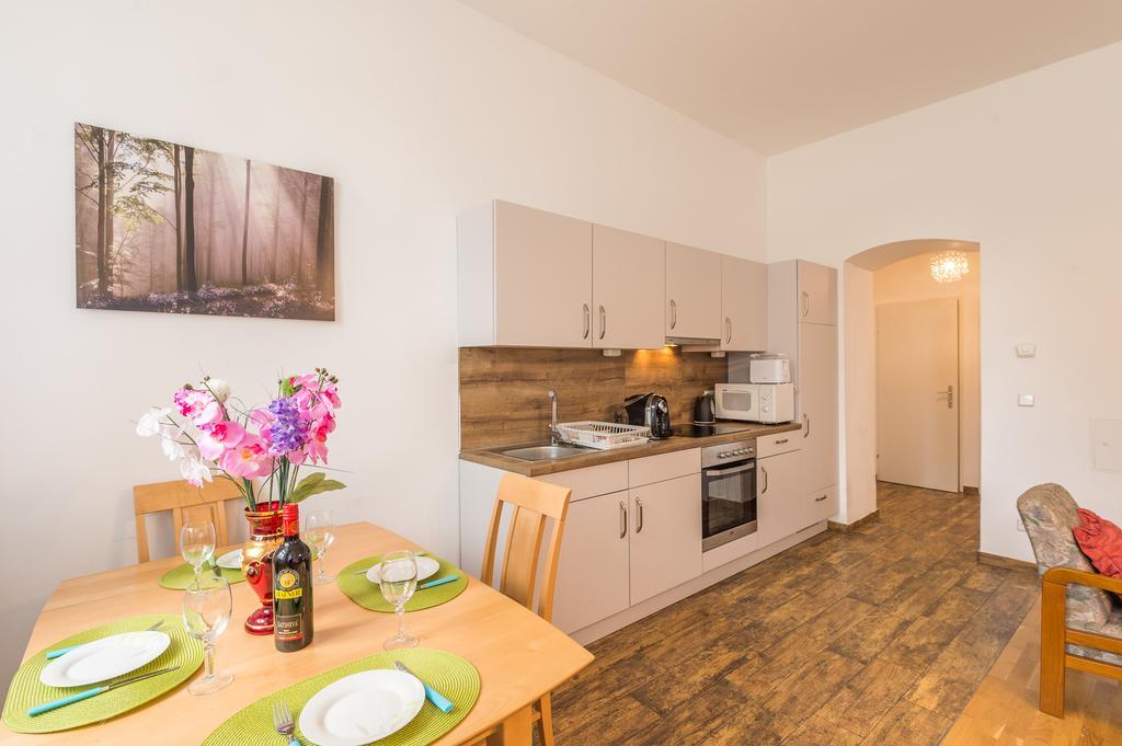 Goldfisch Apartment Am Augartenpark Vienna Exterior photo